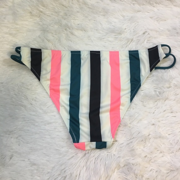 Solid & Striped Thea Bikini Bottom - Picture 3 of 3